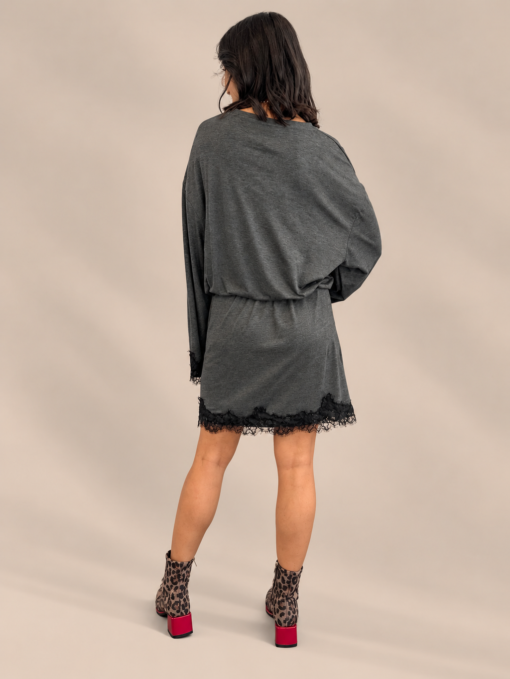 Vestito con pizzo Tensione In FW260143
