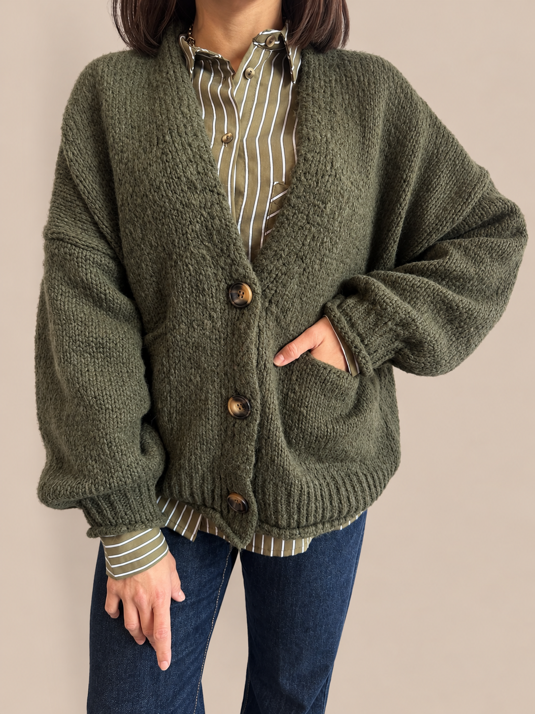 Cardigan over Haveone JIT-R026