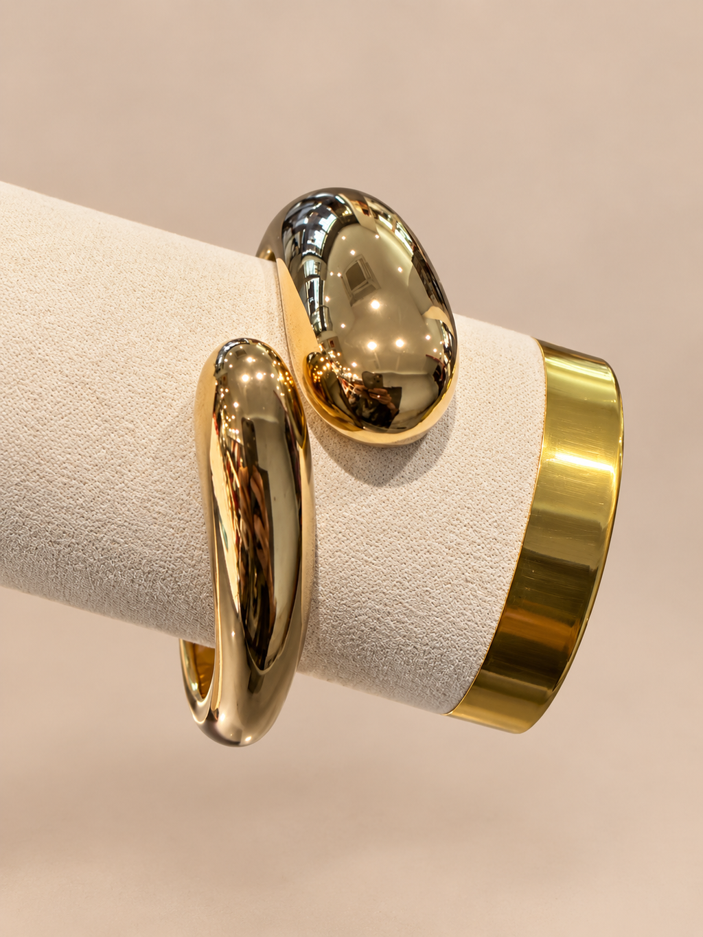 Bracciale rigido