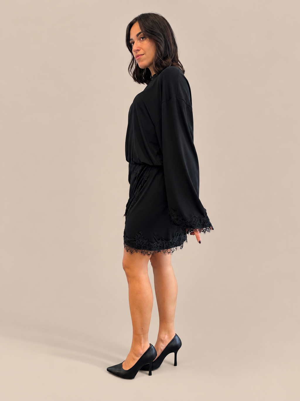 Vestito con pizzo Tensione In FW260143