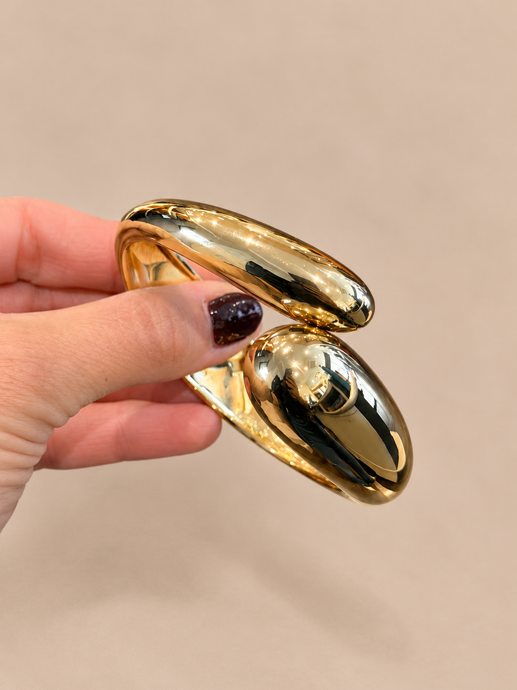 Bracciale rigido