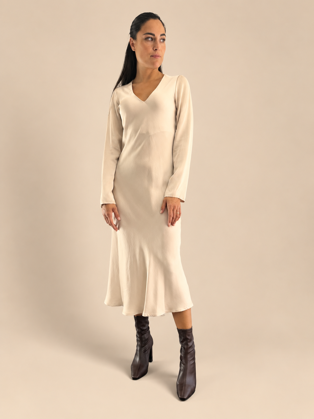 Vestito viscosa Haveone AWG-R012 - Beige